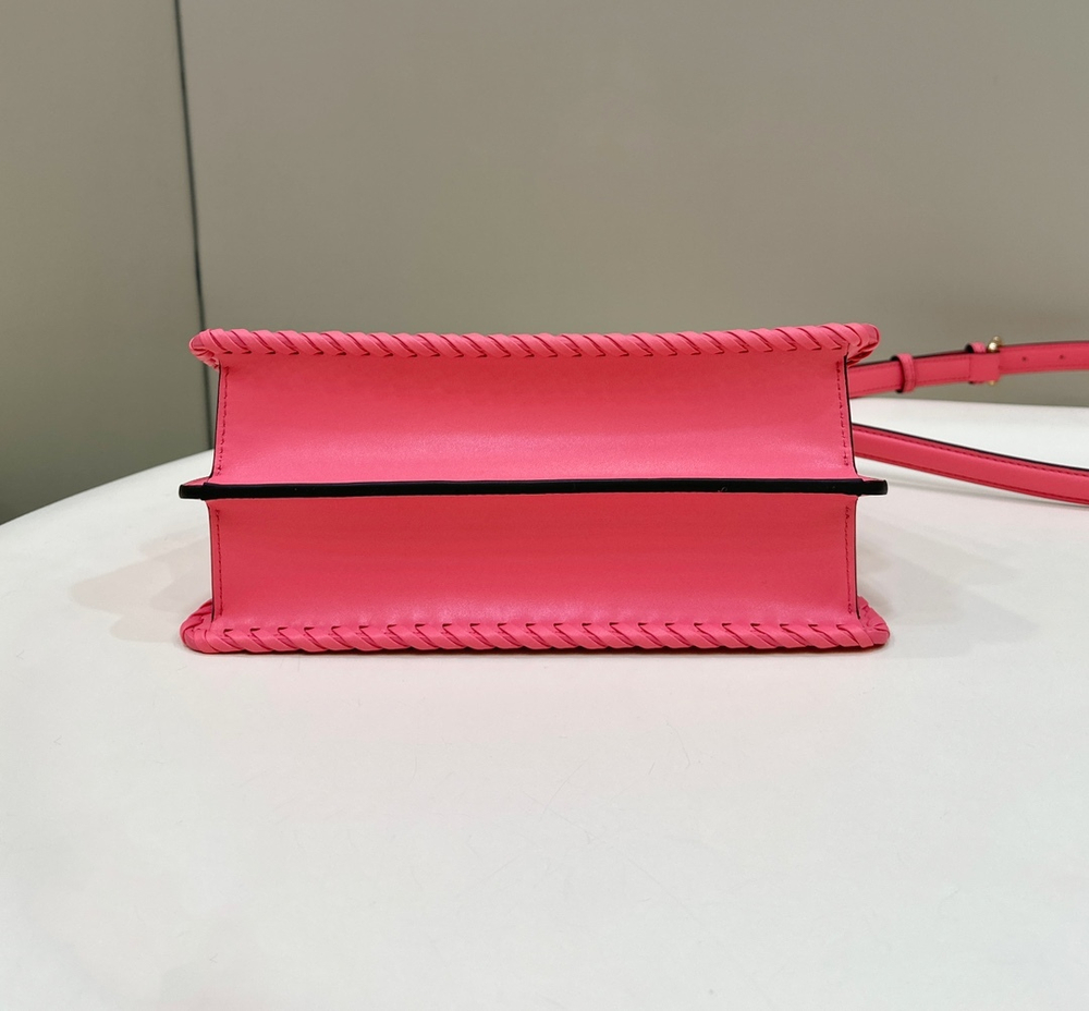 Fendi Peekaboo ISeeU Small 27 cm
