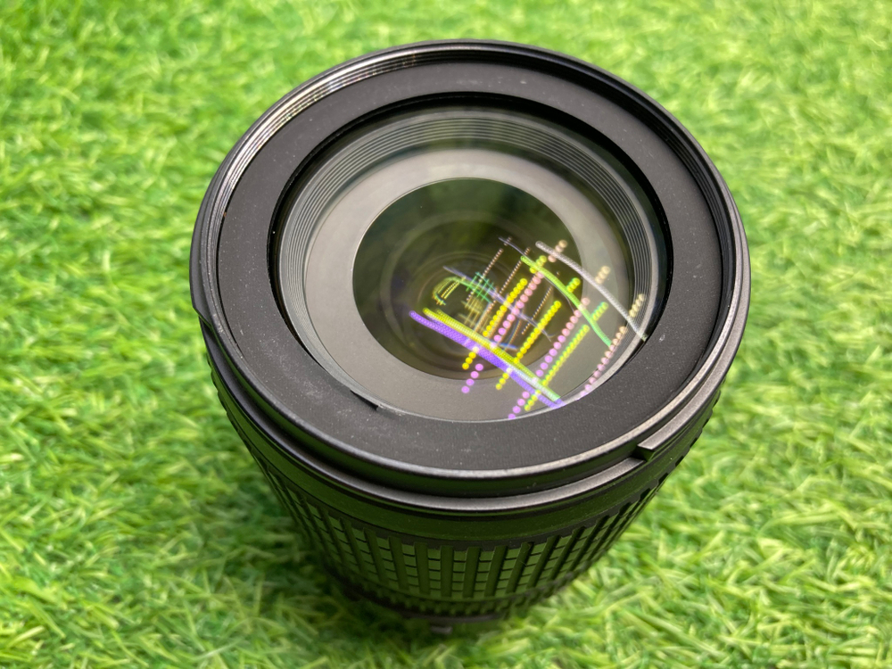 Nikon 18-105mm 3.5-5.6G AF-S ED DX VR Nikkor