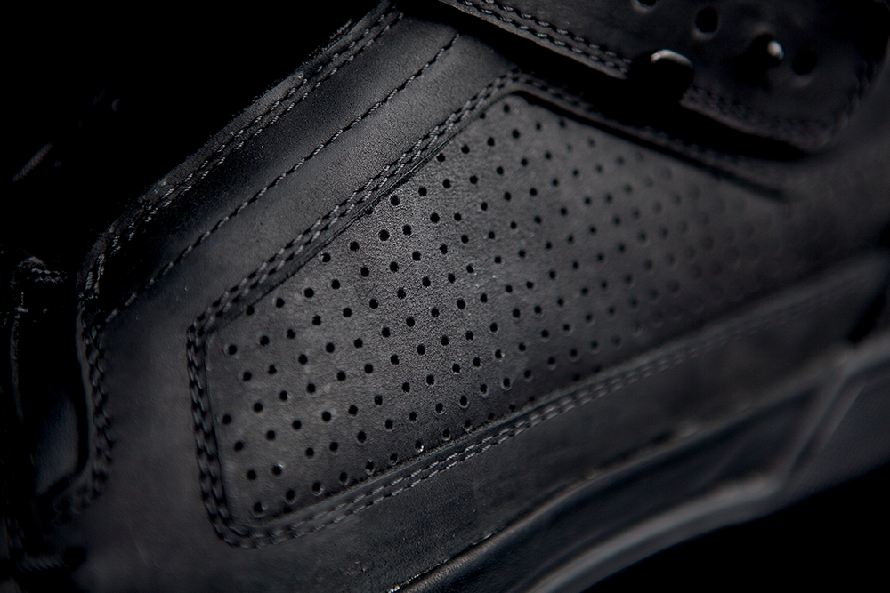 Мотоботы - ICON TRUANT (черные)