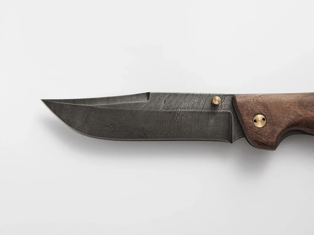Складной нож "Тайга", дамасская сталь, рукоять орех
