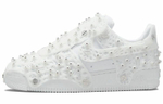 Кроссовки Swarovski X Nike Air Force 1 Lxx (Женская размерная сетка)