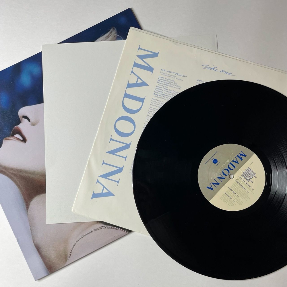 Винтажная виниловая пластинка LP Madonna True Blue (USA 1986) (Poster) Papa Don't Preach