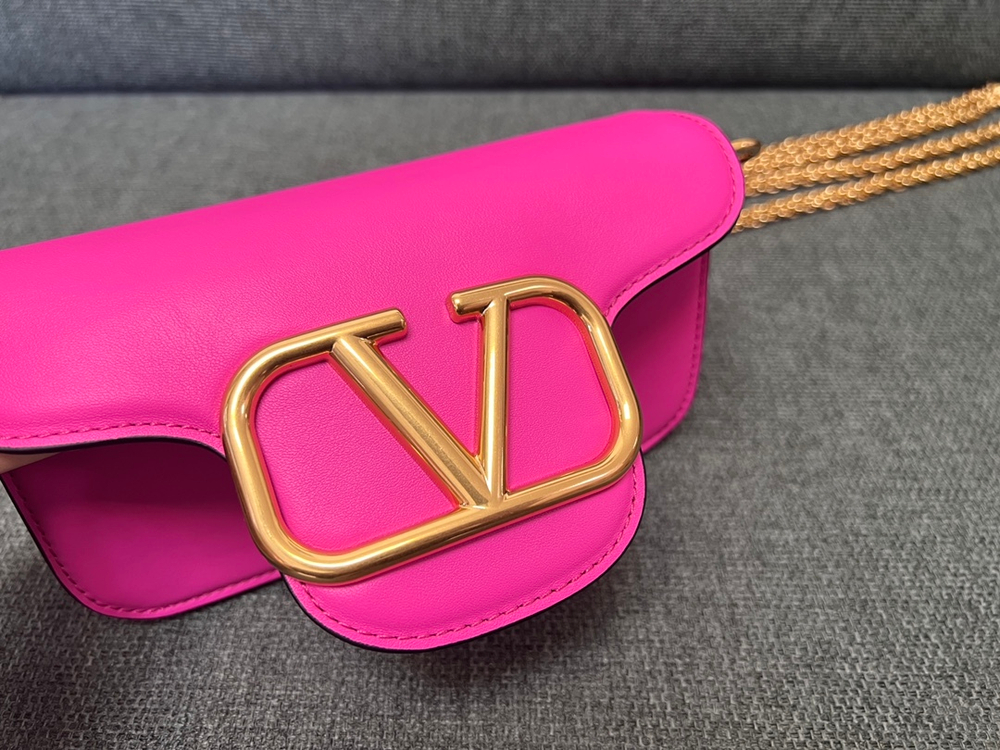 Valentino Small Loco Bag 20 cm