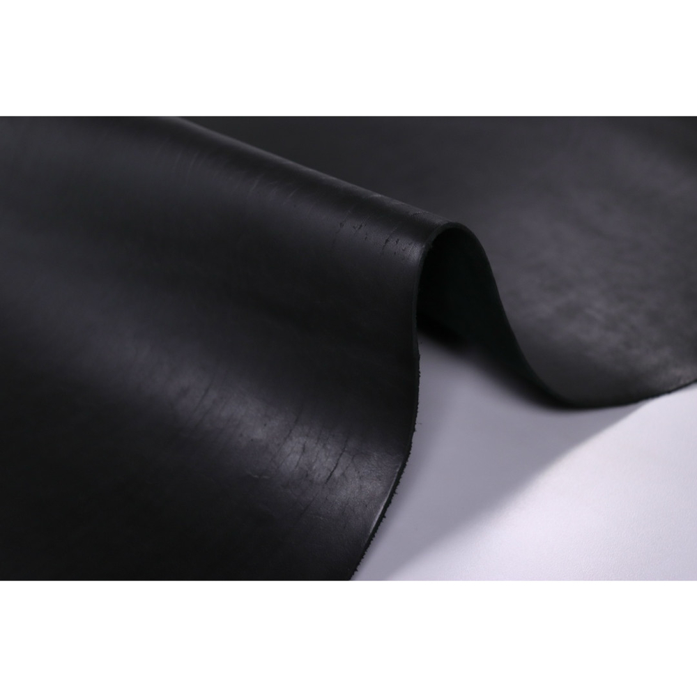 2,6-2,8 Юфть ш/с в воротках черная с покрытием