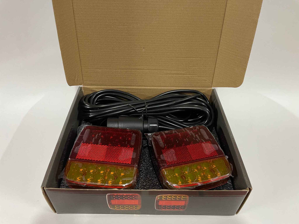 LD-02 (12V) - Кабель / Светодиодные задние фонари на магнитах для прицепа, 12V, влагозащитные (2 шт. / комплект)