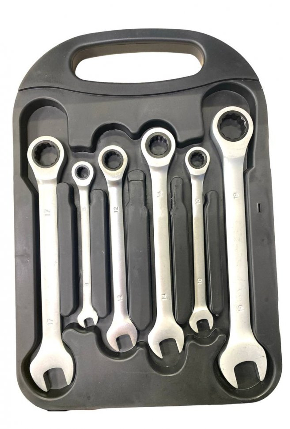 Набор комбинированных трещоточных  ключей, 7 предметов (8,10,12,13,14,17,19 мм), арт. № HZ 26.1.009W HOREX