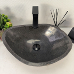 Раковина из речного камня RS-65037 51*36*16 0857