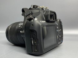 Canon 1100D kit 18-55mm 3.5-5.6 14.000 Кадров