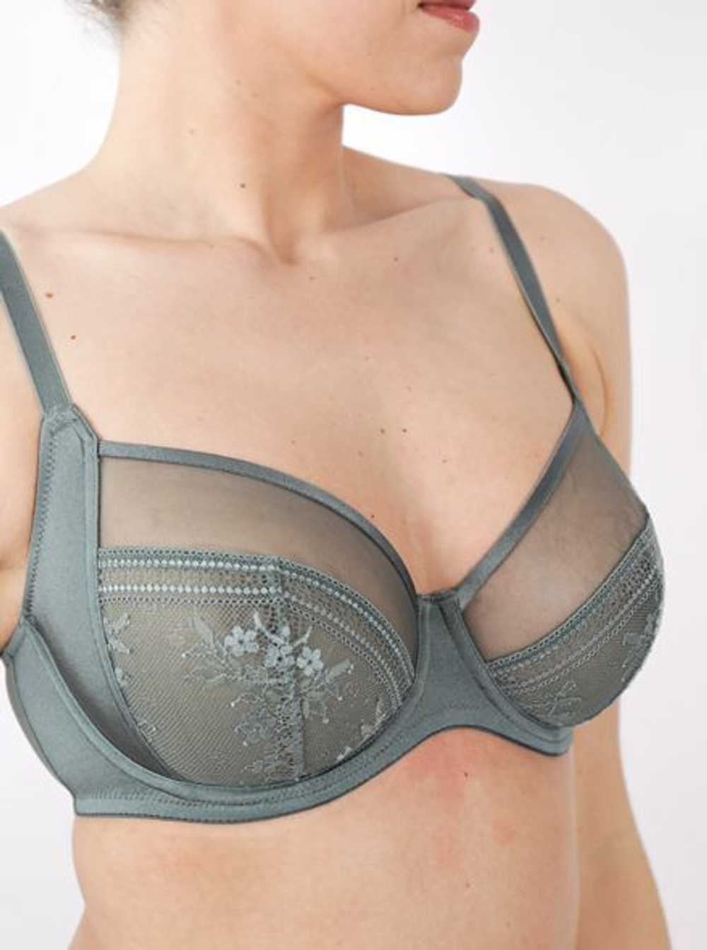 Бюстгальтер с мягкой кружевной чашкой Botanical Lace (Размер: 32DD) (Цвет: пудровый)