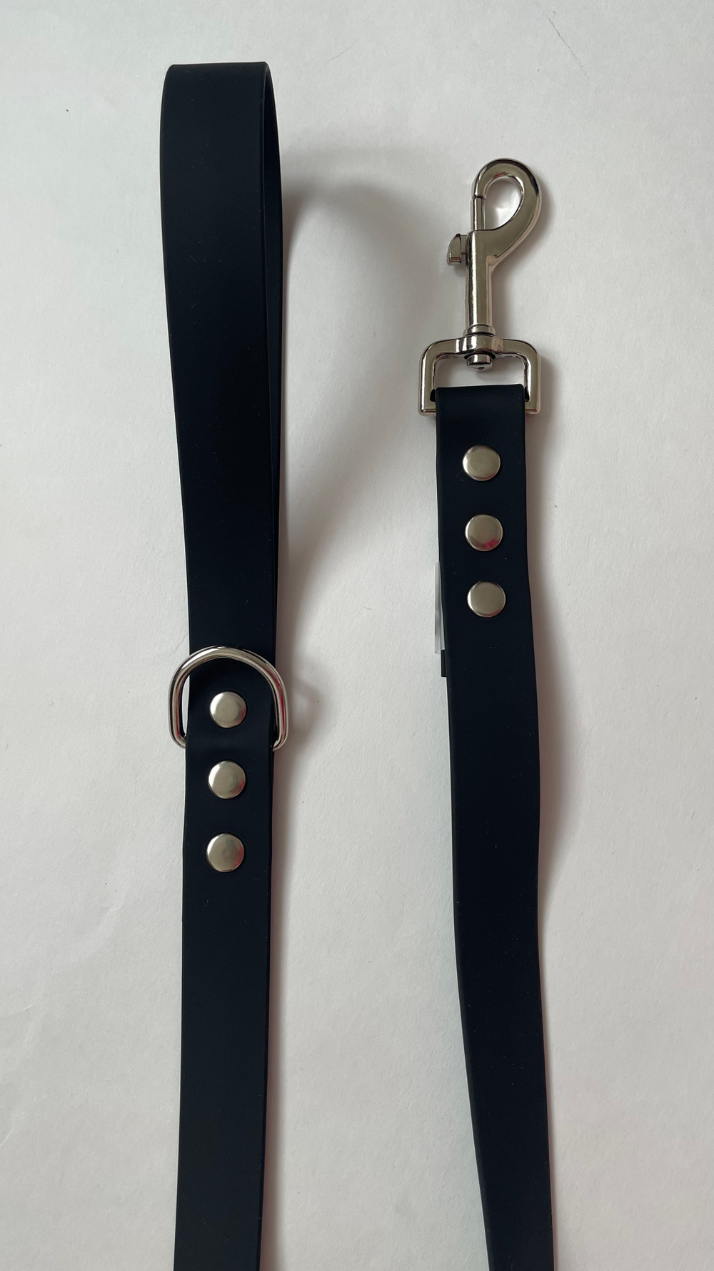 Поводок для собак Биотан, 25 мм, 7 м, черный