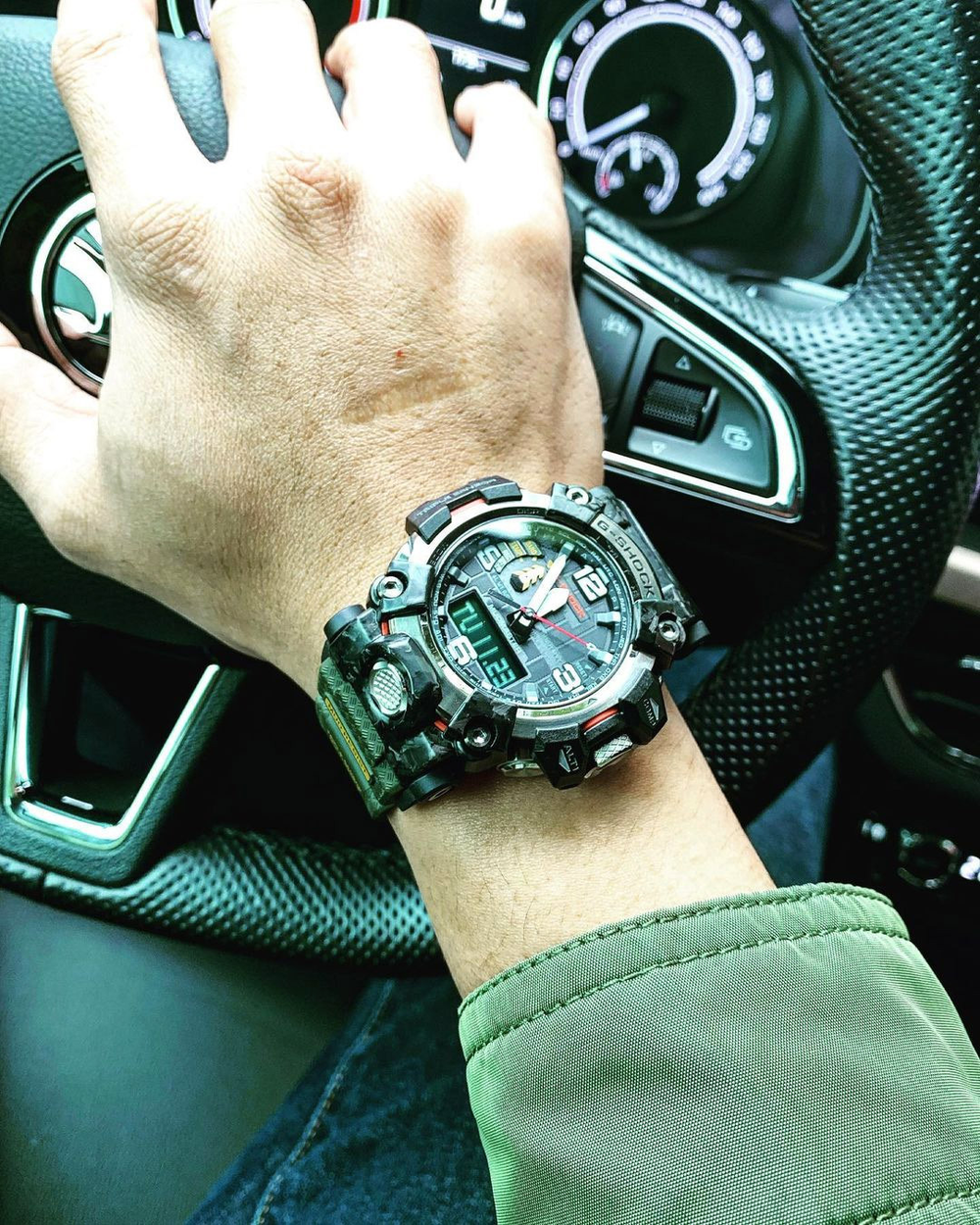 Часы Casio GWG-2000-1A3