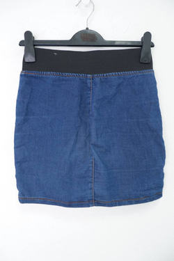 Юбка практичная 42 размер