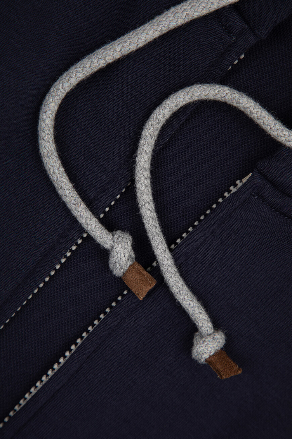 Мужской костюм BRUNELLO CUCINELLI