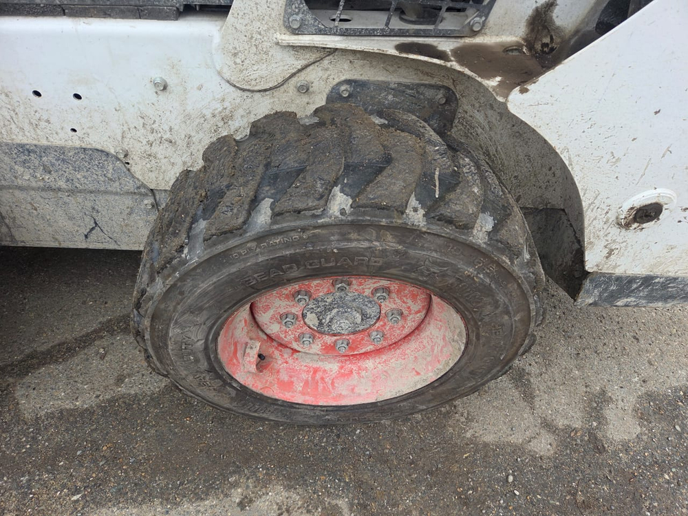 Bobcat S530 Мини погрузчик S530 (Дизельный, 2,2 л, 47 л.с., АТ)
