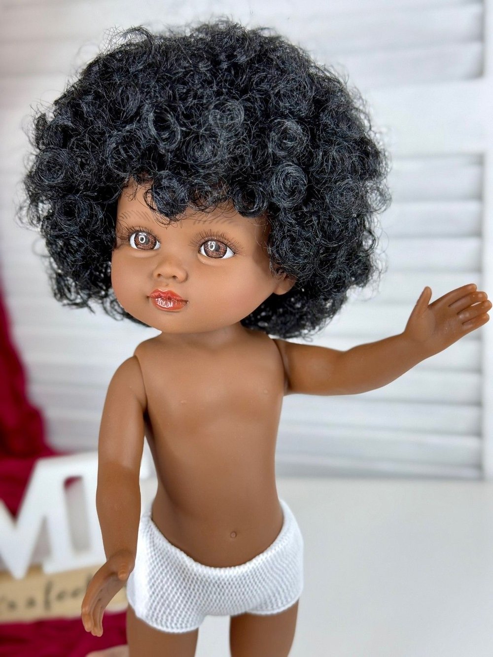 Кукла Manolo Dolls виниловая Sofia 32см без одежды (9207)