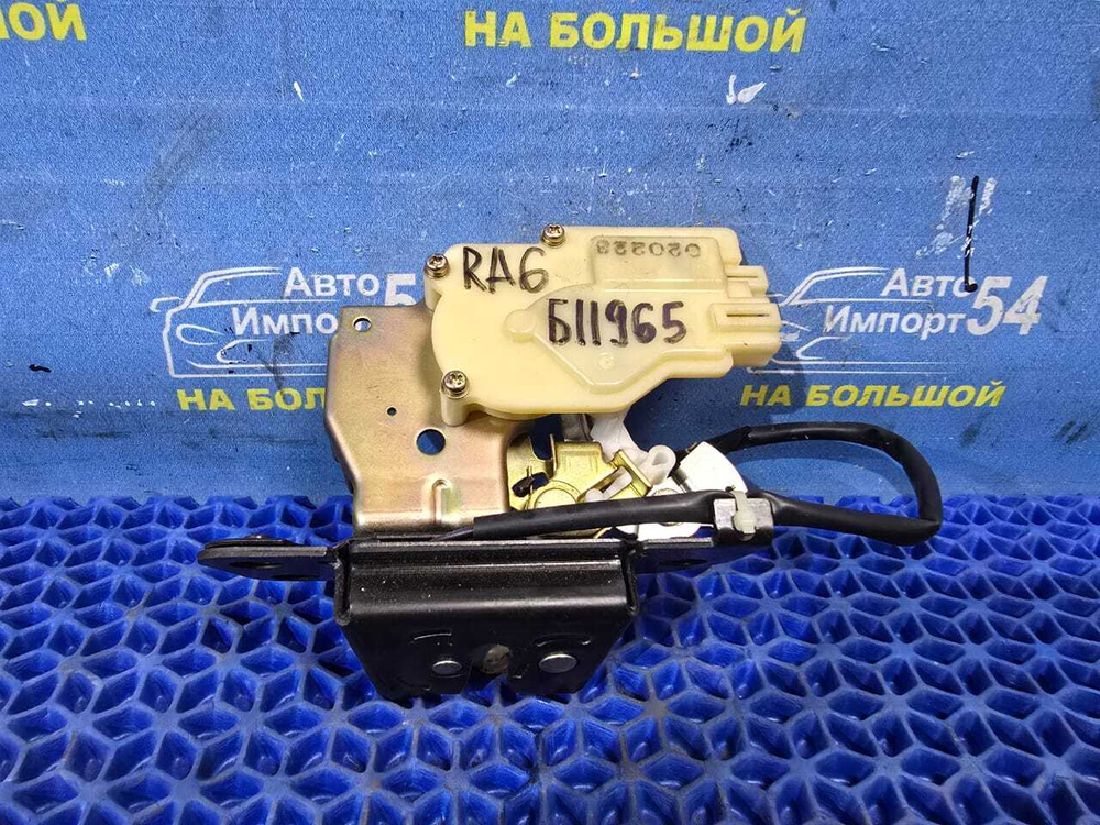 Замок багажника Honda ODYSSEY 1998-2004