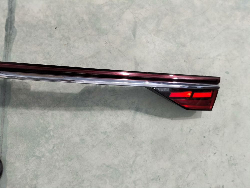 Задние OLED фонари Audi A8L D5 оригинал
