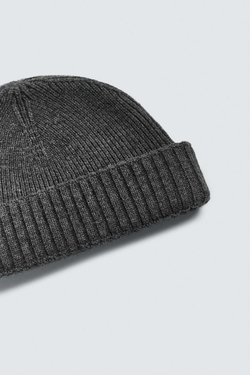 ZARA КОРОТКАЯ ШАПКА БИНИ ИЗ СМЕСОВОЙ ШЕРСТИ, СЕРЫЙ