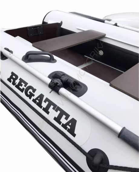 Надувная лодка ПВХ REGATTA R320 Lux