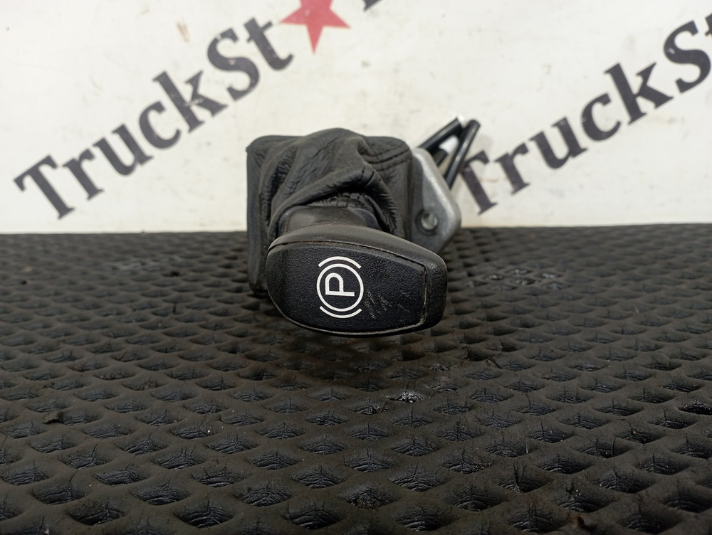 Кран ручного тормоза 2023г.