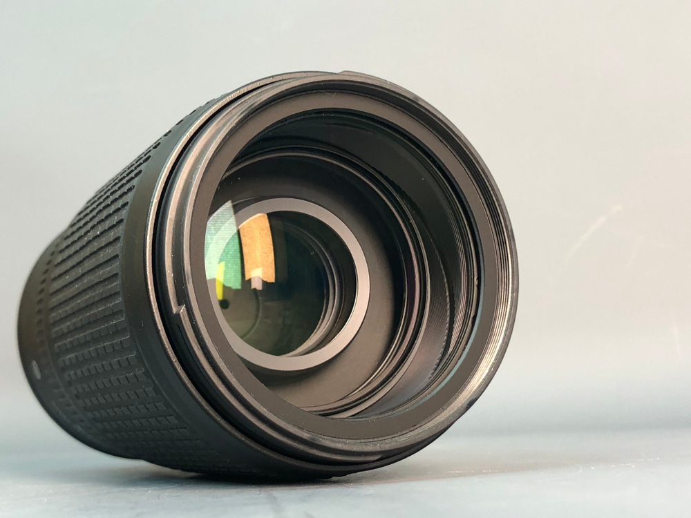 Nikon 70-300mm 4.5-5.6G ED-IF AF-S VR Zoom-Nikkor