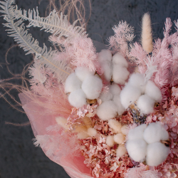 110. Нежный долговечный декоративный букет из сухоцветов