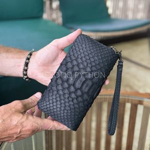 Мужские кошельки из питона