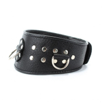Черный кожаный ошейник  с расширением впереди