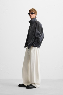 ZARA КУРТКА В СТИЛЕ КОЛОР-БЛОК ИЗ ВЫСОКОТЕХНОЛОГИЧНОЙ ТКАНИ, СИНИЙ/ЧЕРНЫЙ