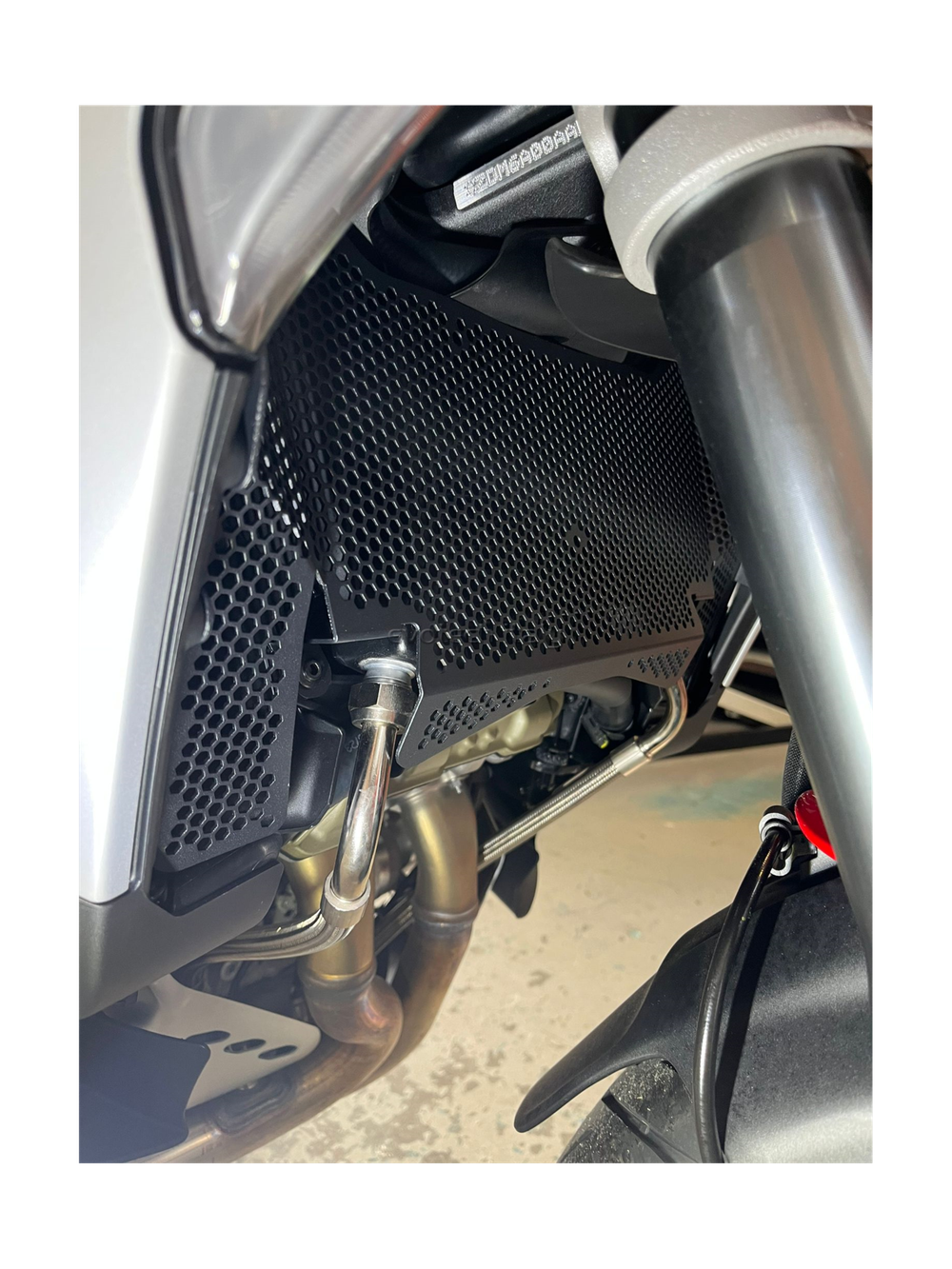 RADP-08-03 EVOTECH ITALIA UPPER RADIATOR PROTECTION (MTS V4)