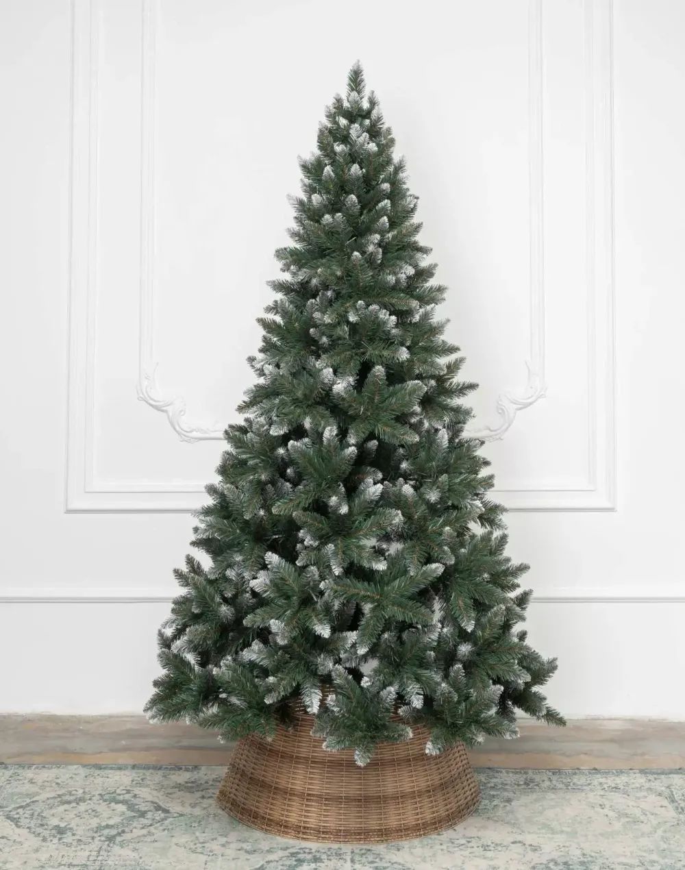 елка с инеем Костромская