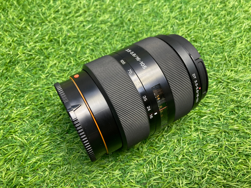 Sony DT 16-105mm 3.5-5.6 (SAL-16105)