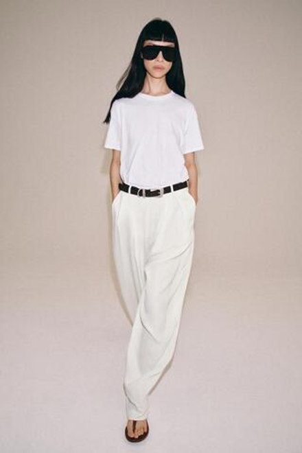 ZARA СВОБОДНЫЕ БРЮКИ С ЗАЩИПАМИ — ZW COLLECTION, ЖЕЛТОВАТО-БЕЛЫЙ