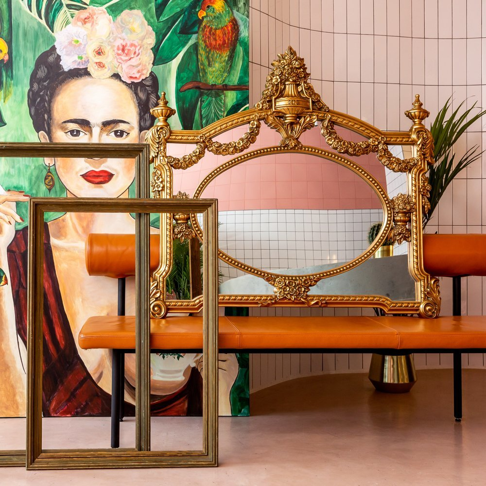 Настенное зеркало Кронборг Объект мечты