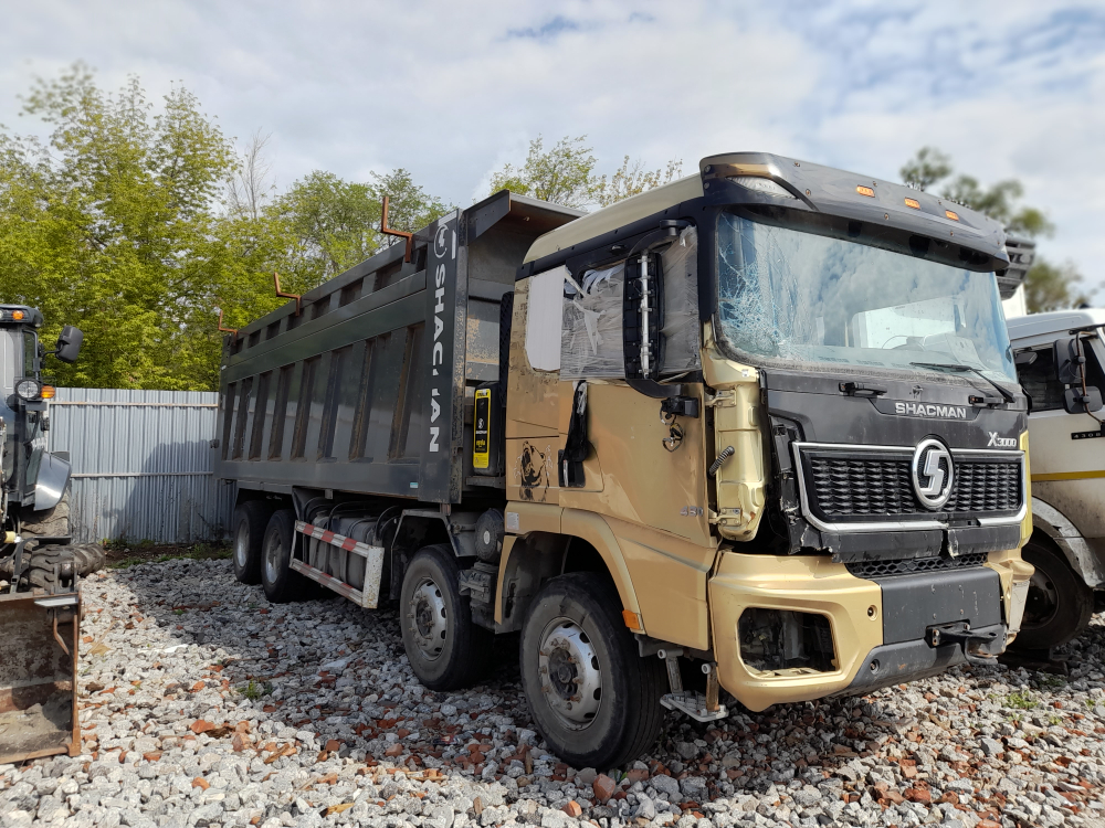 Shacman (Shaanxi) SX* 8x4 Самосвал SX33186V366 (Дизельный, 11,6 л, 423 л.с., МТ)