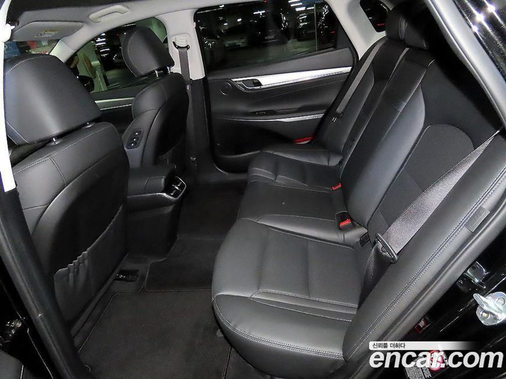 Hyundai The New Grandeur (Azera) IG 3.3 (01.2022)