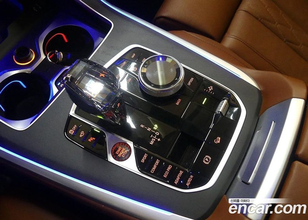 BMW X7 (G07) xDrive 40d Design Pure Excellence 6-и местный (05.2022)