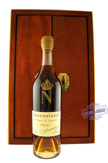 Курвуазье Сюксэсьён. Французский коньяк. 42%. 0,7 Л