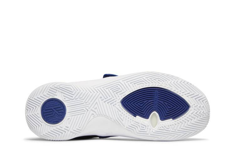 Кроссовки Nike Flytrap 3