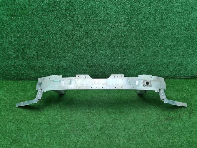 Усилитель передний BMW X5 G05 (2018-н.в.)