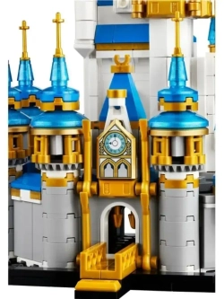 Конструктор Замок Микки-Мауса Дисней 573 детали 60151