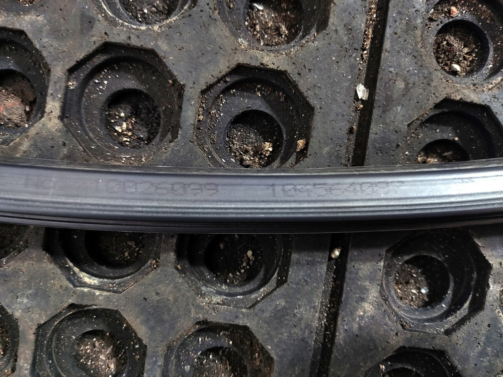 Уплотнитель люка 2023г