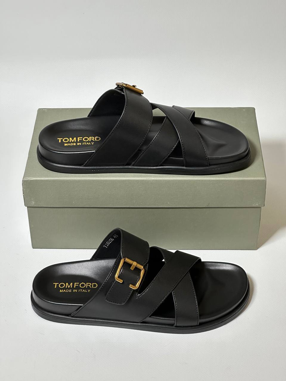 Шлепанцы Tom Ford
