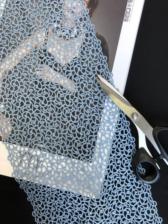 Тесьма плетеная, голубая, 22см