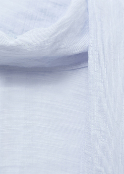 Блузка из рельефной ткани с шарфом