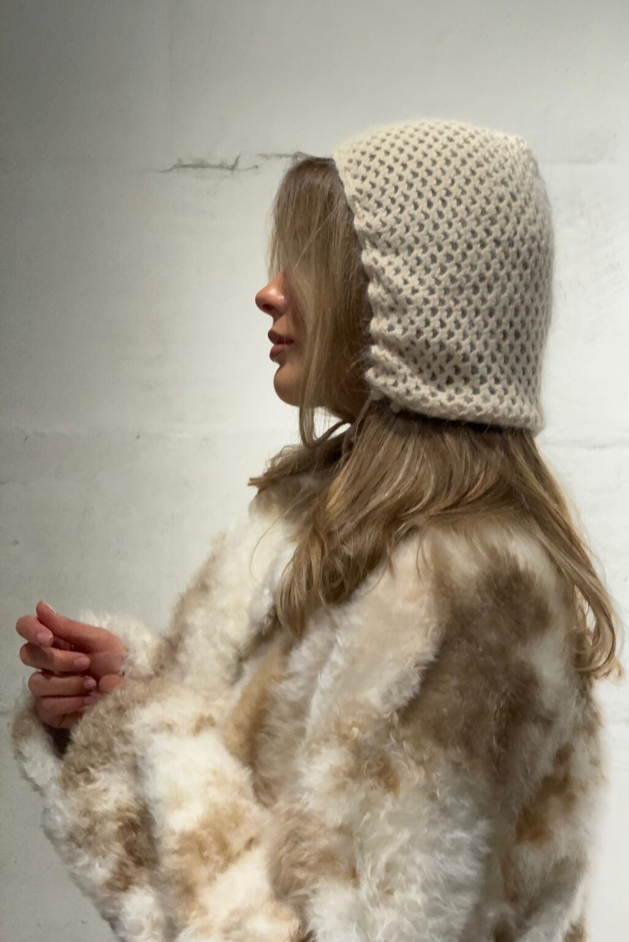 Косынка вязаная