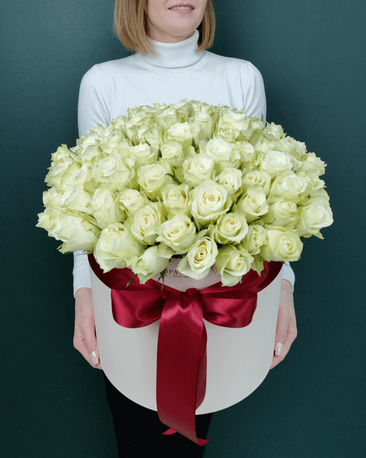 Роза белая,101 шт в коробке(00180)