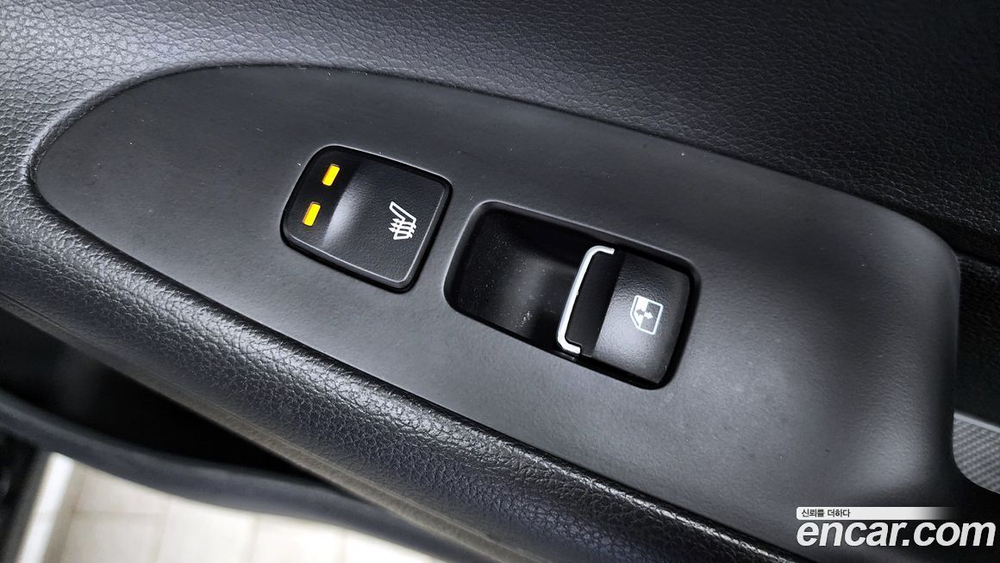 Hyundai The New Grandeur (Azera) IG Hybrid Premium Choice (06.2020)