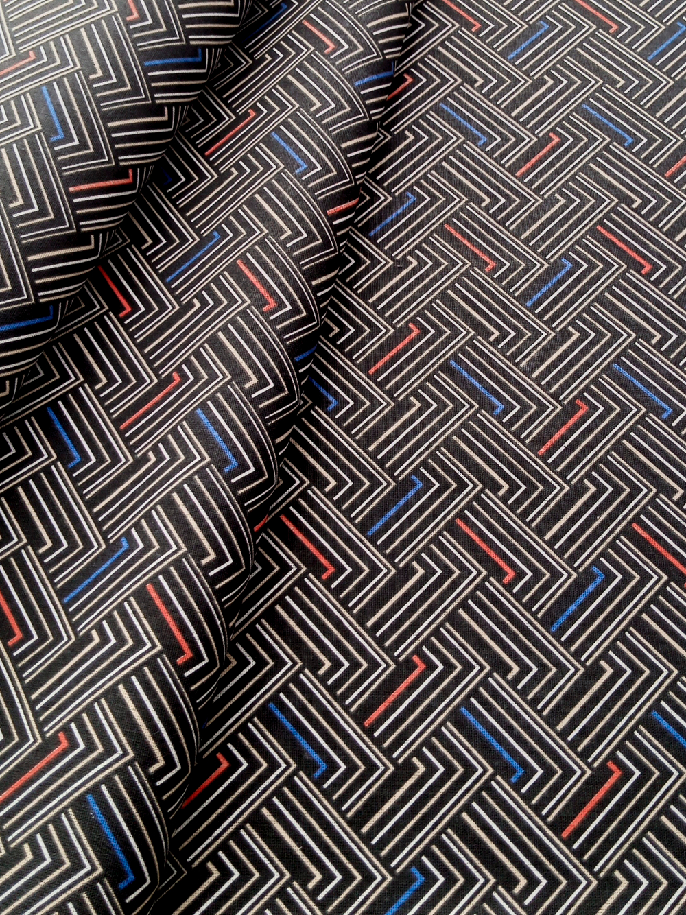 Ткань бязь плательная, рис. "Зигзаг", ширина 150 см, арт. 2062