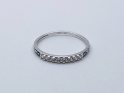 Кольцо из серебра/Чернение/Со вставкой из фианитов